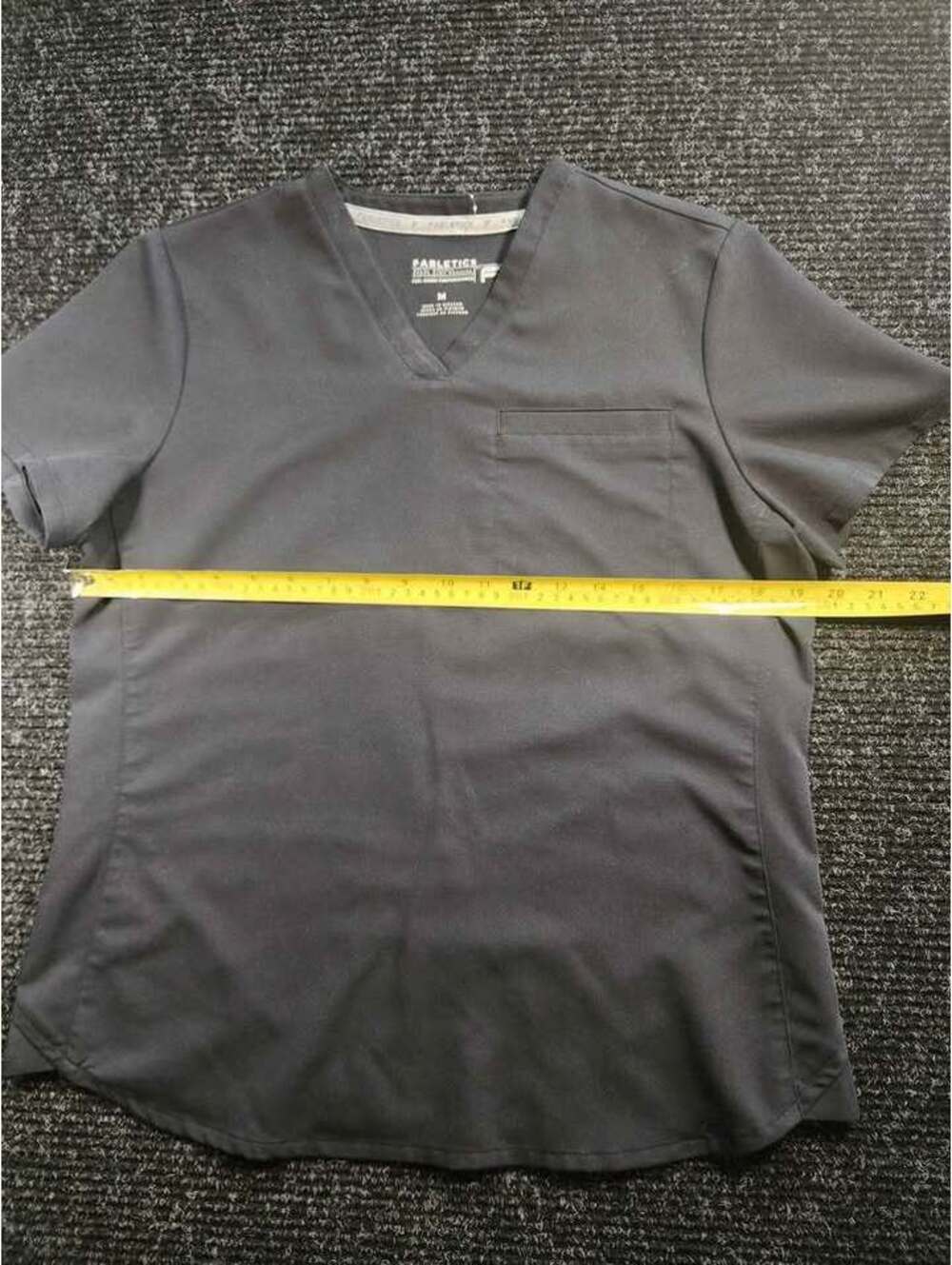 Fabletics Black V-Neck Scrub Top, size medium - Picture 5 of 5